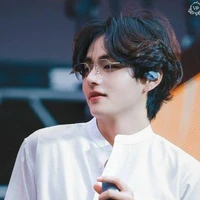 kim taehyung
