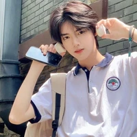 โมส(นายเอก)​