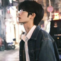 นาย(เพื่อนโฟร์)​