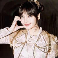 ลิซ่า 🤍