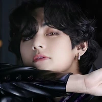 กวิน//พระเอก