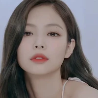 แคนดี้//นางเอก