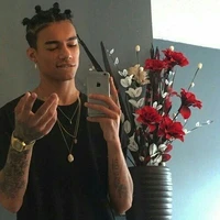 Levi Castro Alves [ Neguinho ]