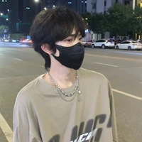 วี(การด์สนิท)