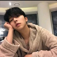 นาวิน(เพื่อนพระเอก)