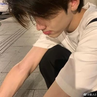 มาร์ค(นายเอก)