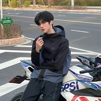ทิว💙[เพื่อนน.อ+(ฮอต)เนิร์ด]