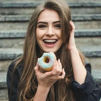 Stefani Dirgantara(Ibu Dea,maurent)