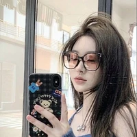 Stevani Khanzanet