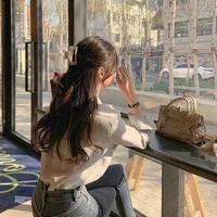 พลอย•[นางเอก]•
