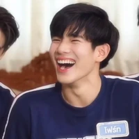เฟิร์ส