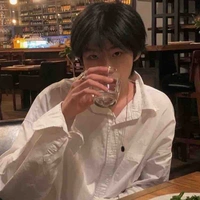 โฟร์ท [เพื่อนนายเอก]