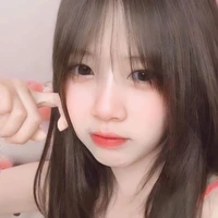 มันนี่(นางเอก)