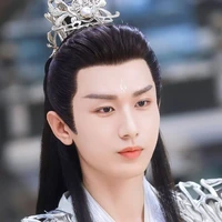 สวีอี้เทียน(พระเอกรอง)