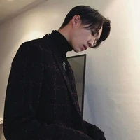 เมฆ(พ่อนายเอก+แวมไพร์)