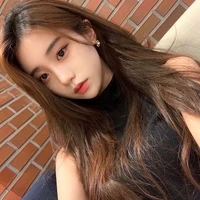 tiny_.yaa (เพื่อนนอ.)