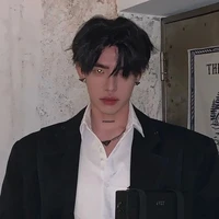 โอโซน(พ่อพระเอก)