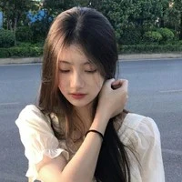 มีน(รุ่นน้องซีน)
