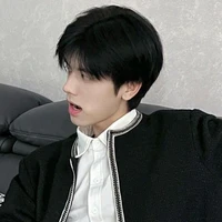 โยชิ🦕(น้องพระเอก+เพื่อน​ อน.)​