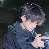 ฮาย(พี่ชายนางเอก)
