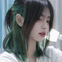ซากิ(พี่สาวนายเอก)