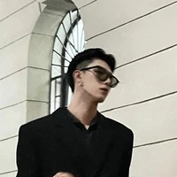 ไวท์{เพื่อนพ.อ}
