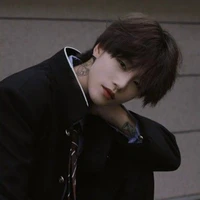ซัน(พระเอก)