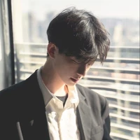 ไตร(การ์ดลิตา)