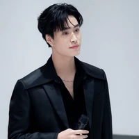 จิม(พี่พระเอก)🦇