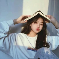 เมย์ น.อ พี่คนกลาง