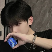 พ.อ เจ พี่คนโต