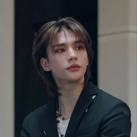 hyunjin(พระเอก)