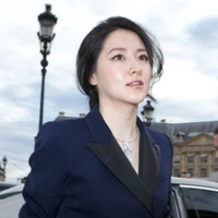 เเม่(องค์ราชินี)