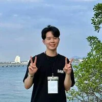 ที เพื่อนนายเอก