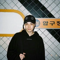 โอบ