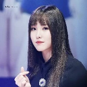 Lily Moyura