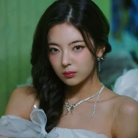 Sandra Bullock(Princess BlackRoses)