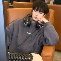 ซัน [พระเอก].