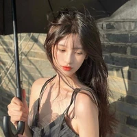 อลิซ:นางเอก