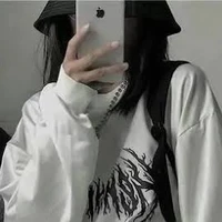มิวกี้(🦋)☠️👑