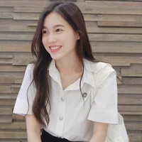 รุ่นพี่(นางเอก)