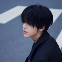 ลูคัส:เพื่อน