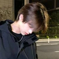 กาย👑