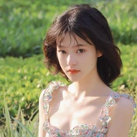 พลอย(ตอนเด็ก)