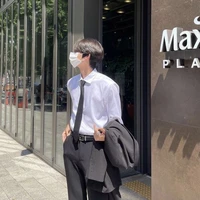 วิน(การ์ดคนสนิทของนายเอก)