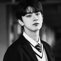 J //เพื่อนนายเเอก+รองประธาน