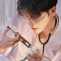 ธีม พ.น.อ