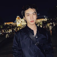 บอส(พ่อของแฝด)