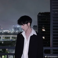 เค(บอดี้การ์ดคนสนิทของนายเอก)
