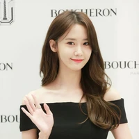 Yoona Manoban (Mama)